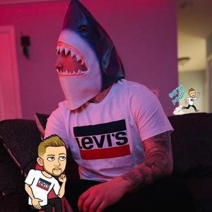 Meet your Posher, Kenneth